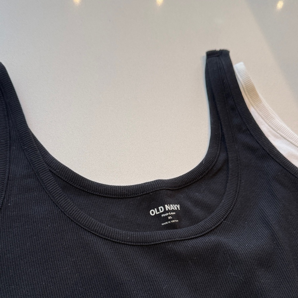Old Navy First-Layer Classic Ribbed Black and White Tank Duo, Size XL - Picture 8 of 8